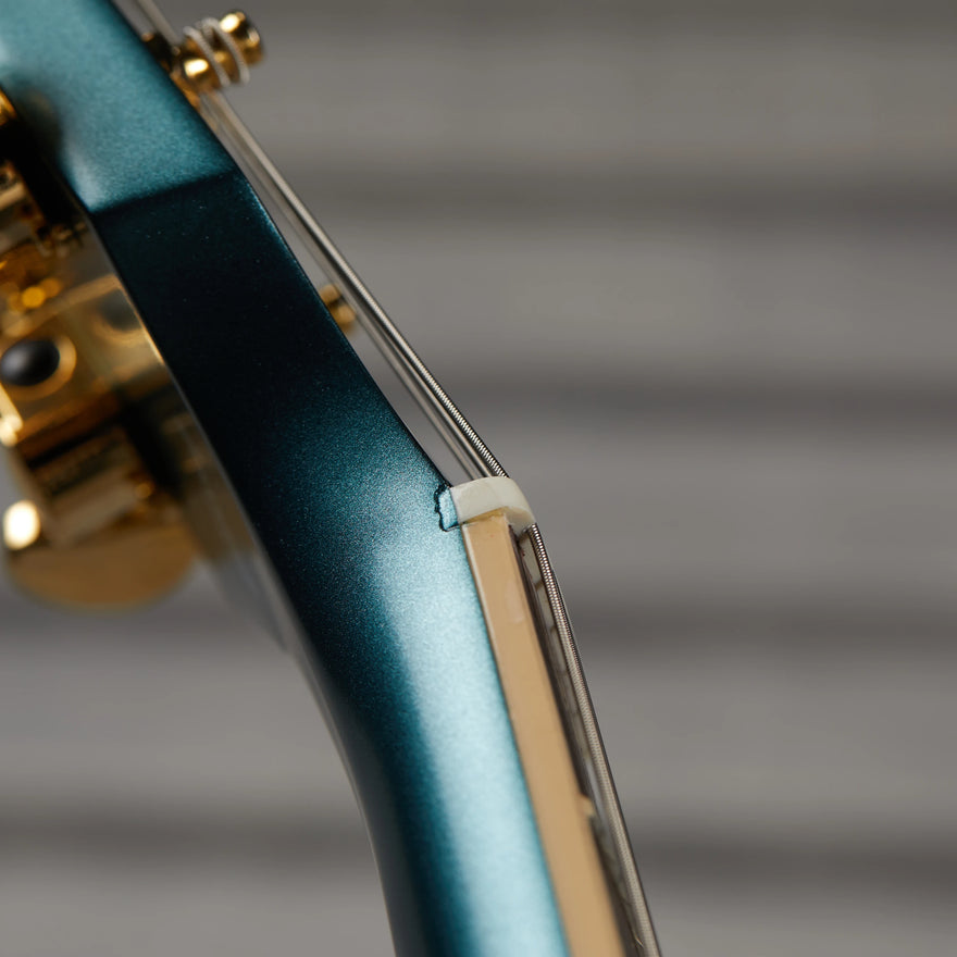 Gibson Mod™ Collection ES-335, Chill Ice Satin | Gibson Mod™ Collection Electric Guitar Gibson Mod™ Collection