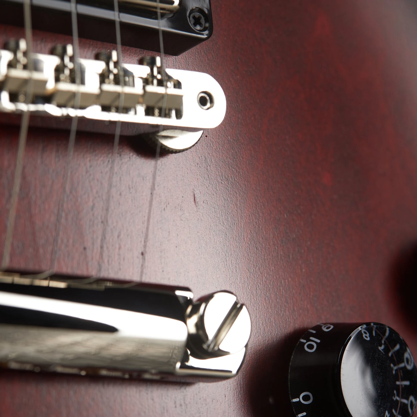 Gibson Mod™ Collection Les Paul Studio, Barrel Burst Satin Electric Guitar Gibson Mod™ Collection