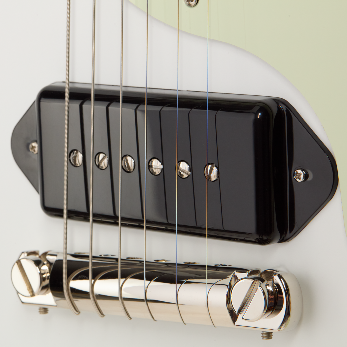 Gibson Mod™ Collection Les Paul Junior Double Cut, Mint on White Satin Electric Guitar Gibson Mod™ Collection