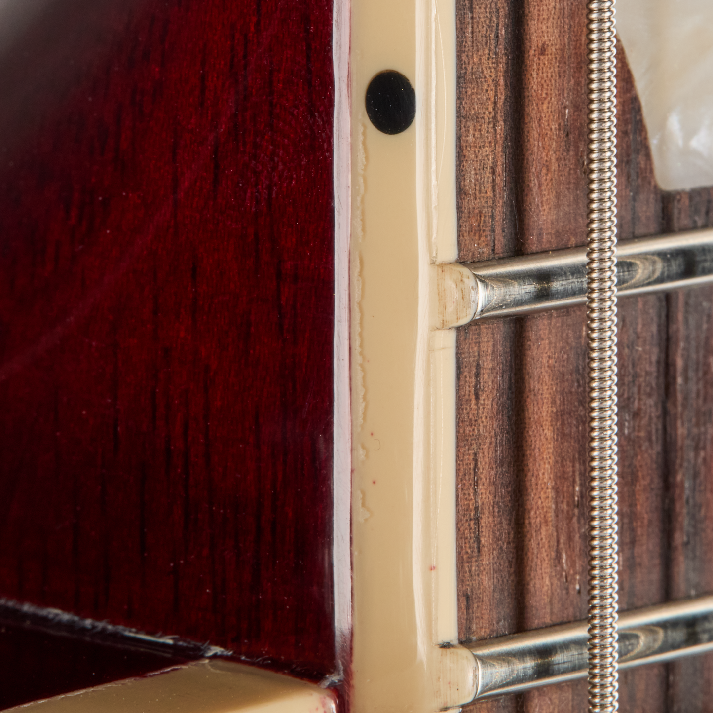 Gibson Mod™ Collection Les Paul Standard 60s, Crimson Beet Electric Guitar Gibson Mod™ Collection