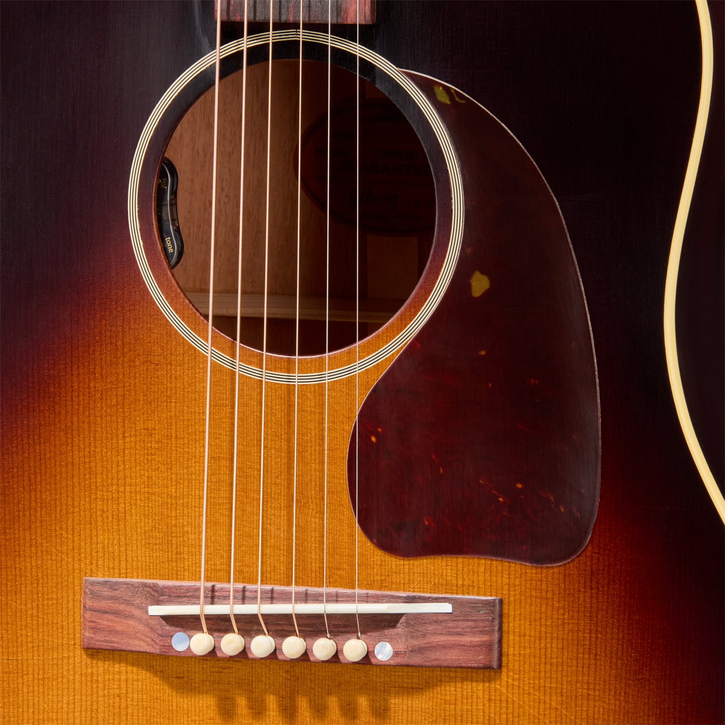 Gibson Custom 1942 Banner J-45 Reissue with HiFi, Ultra Light Aged, Vintage Sunburst Acoustic Guitar Gibson Custom